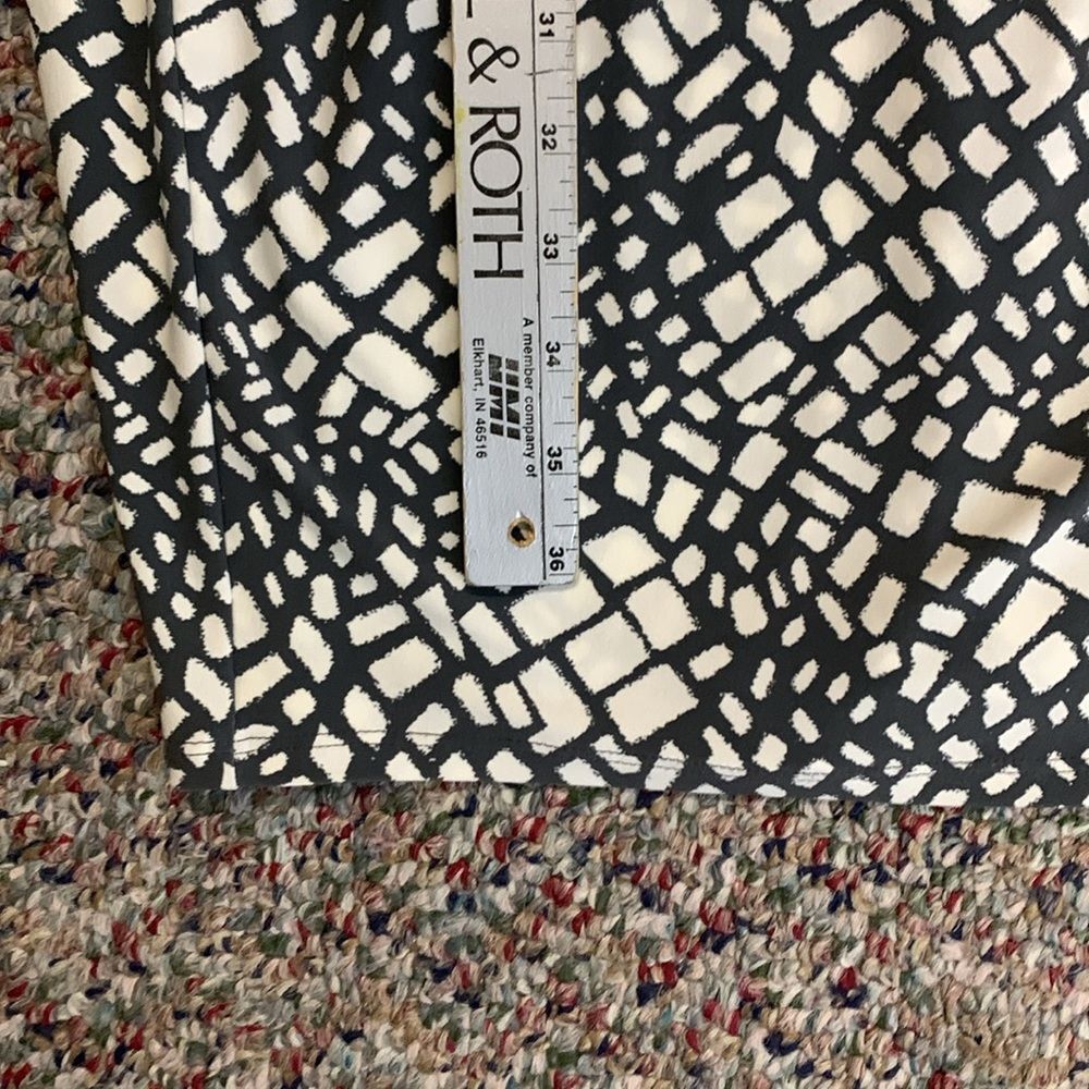 Lauren Ralph Lauren Ivory Gray Geo Print Faux Wrap Ruched Midi Dress Size 6 - Picture 14 of 14